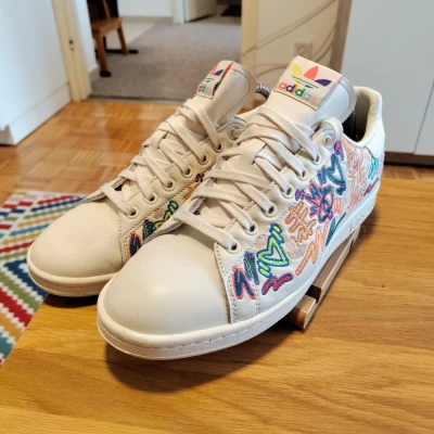 Adidas Stan Smith Pride